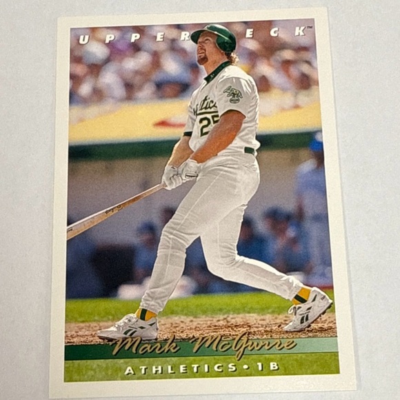 Mark McGwire Trading Card - Picture 3 of 8